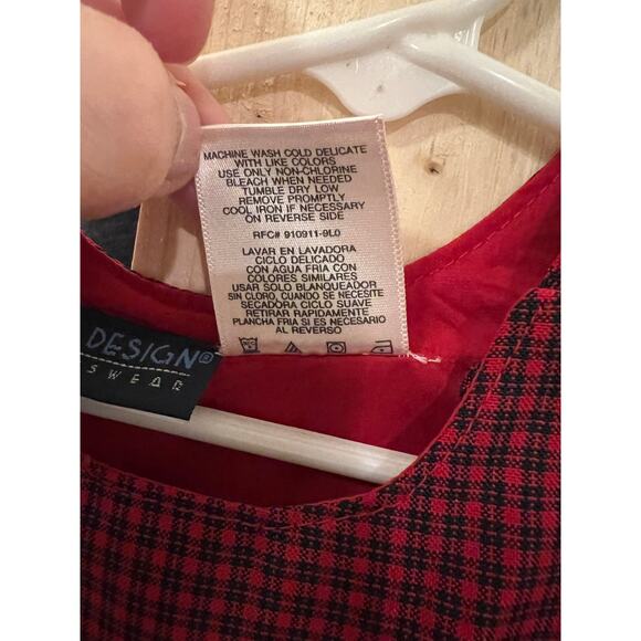 In Design Boys Red Plaid Rocking Horse Longall 6-9M Holiday - Picture 4 of 4